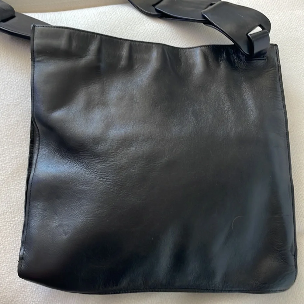 Gucci vintage crossbody leather bag